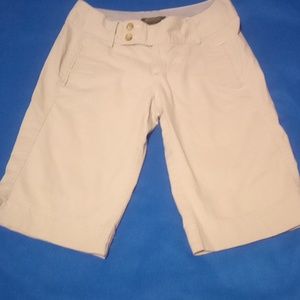 Eddie Bauer khaki shorts hiking size 6